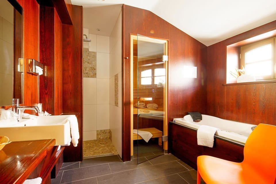 Family Duplex, Sauna | Bathroom | Slippers, towels, soap, shampoo