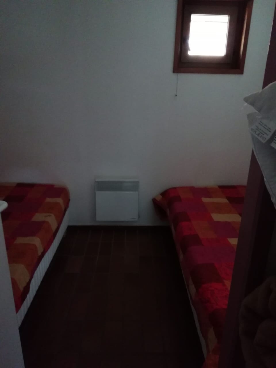 5 Room Apartment 8 People 1 baby 2 Shower Rooms Balcony | Free WiFi, bed sheets