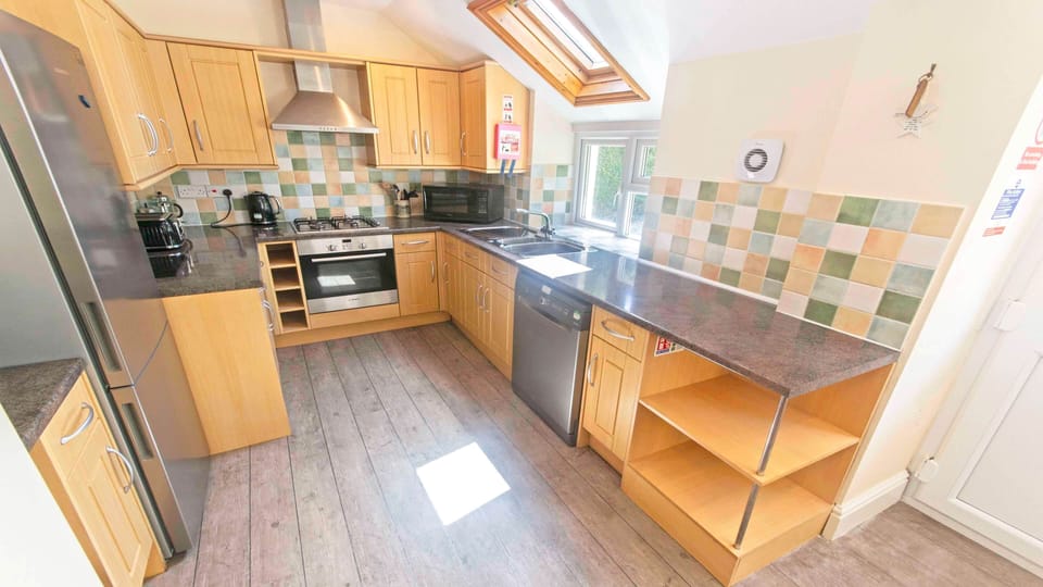 Cottage (4 Bedrooms) | Interior