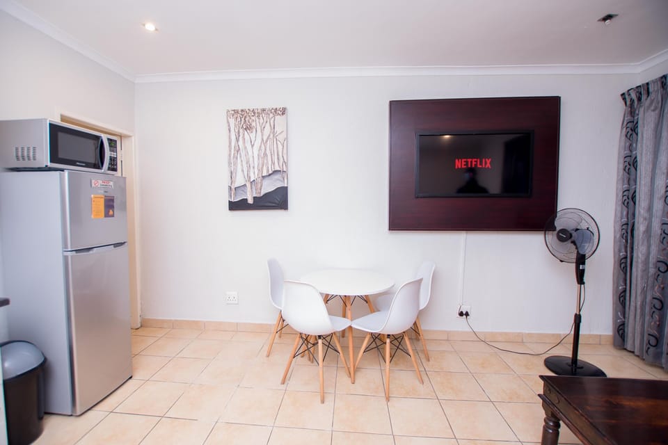 Prestigious Apartments Down Stairs | In-room dining