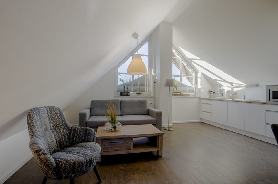 Loft | Living area | Flat-screen TV