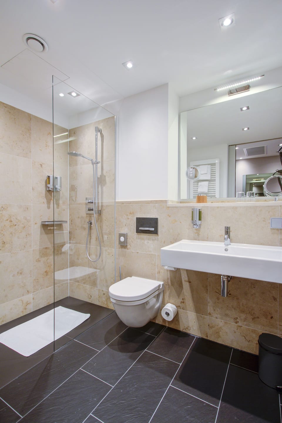 Shower, free toiletries, hair dryer, towels