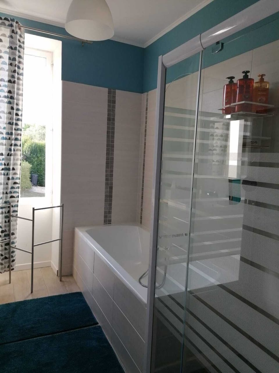 Free toiletries, hair dryer, towels