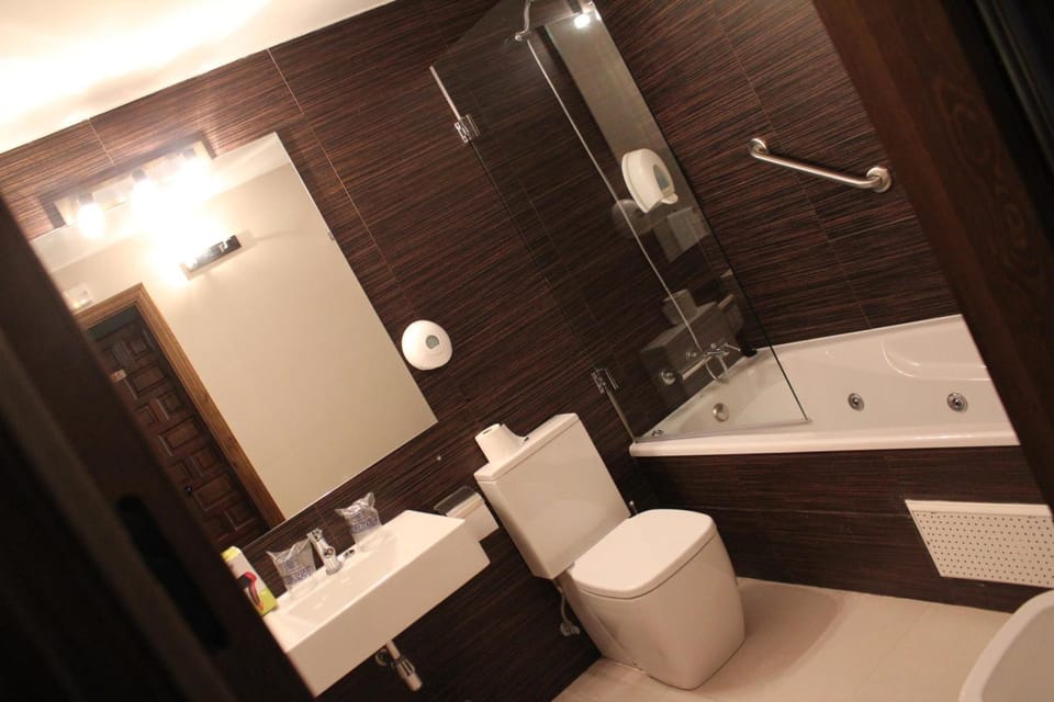Free toiletries, hair dryer, bidet, towels