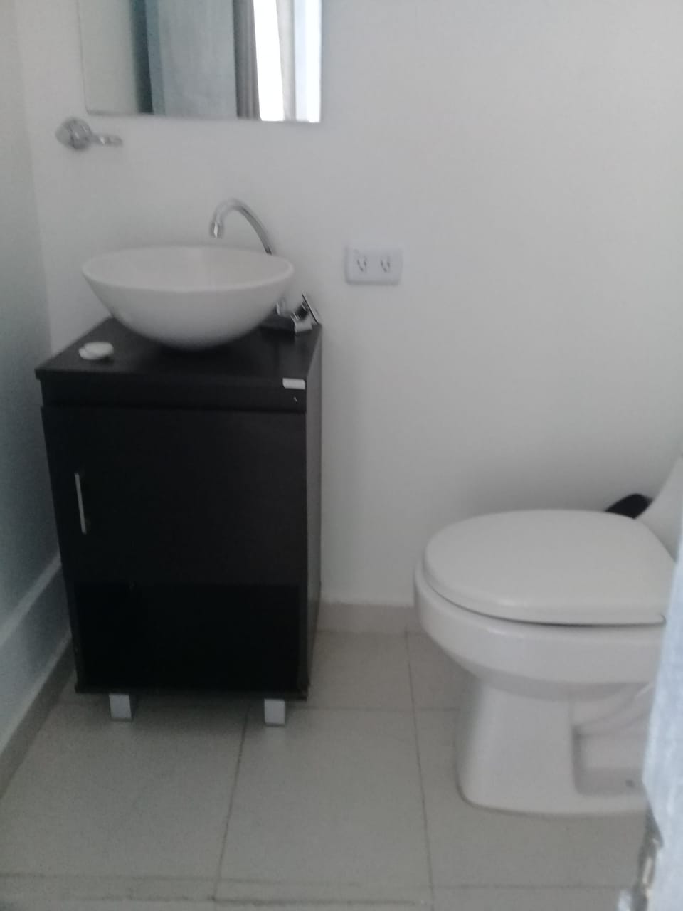 Shower, free toiletries, towels, soap