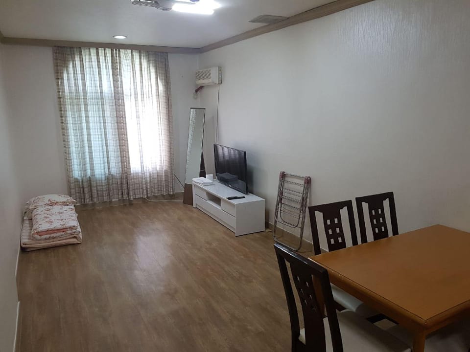 Double Room (12 PY) | Free WiFi