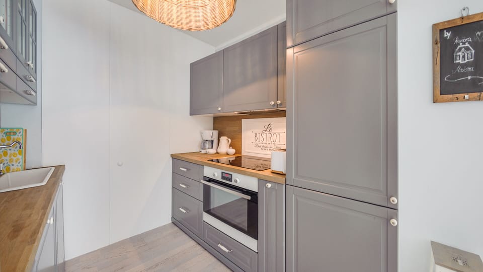 Private kitchenette