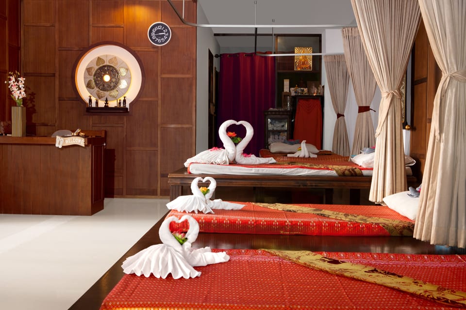 Seeka Boutique Resort - Relaxing Stay - Balcony, Pool & Near Beach Hotel in Patong