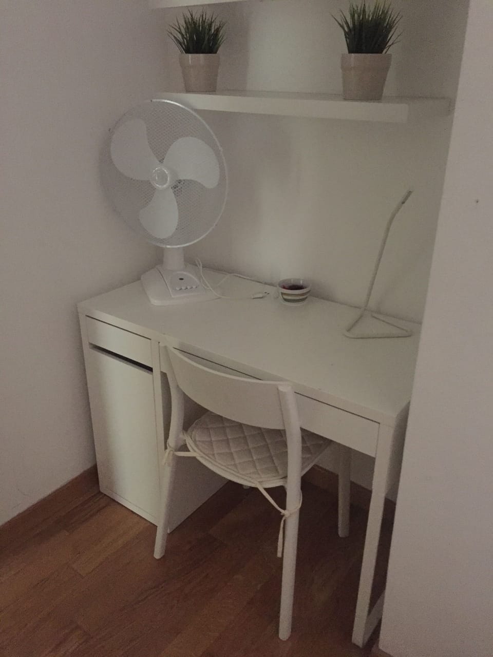 Fan in the small bedroom