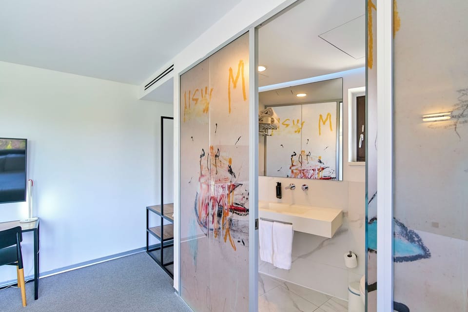 Double or Twin Room | Bathroom | Shower, rainfall showerhead, designer toiletries, hair dryer