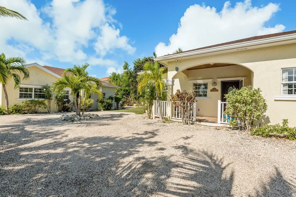 Photo showing Sea Villa, with Sun Villa behind.