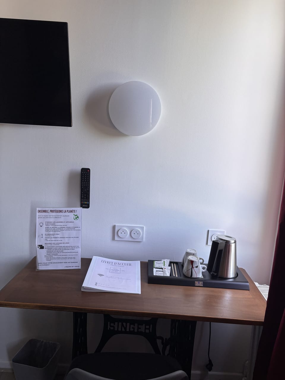 In-room safe, individually decorated, desk, laptop workspace