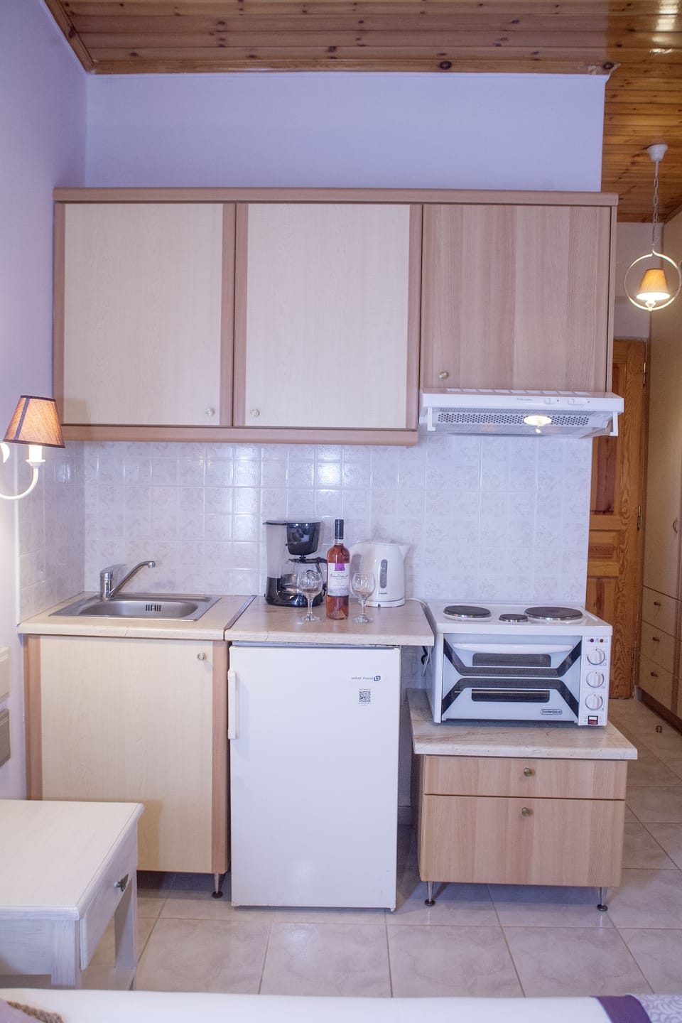 Fridge, stovetop, cookware/dishes/utensils