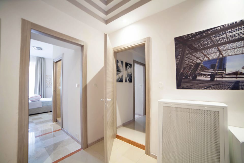 Standard Double Room (Green) | Desk, laptop workspace, WiFi (free), individually furnished
