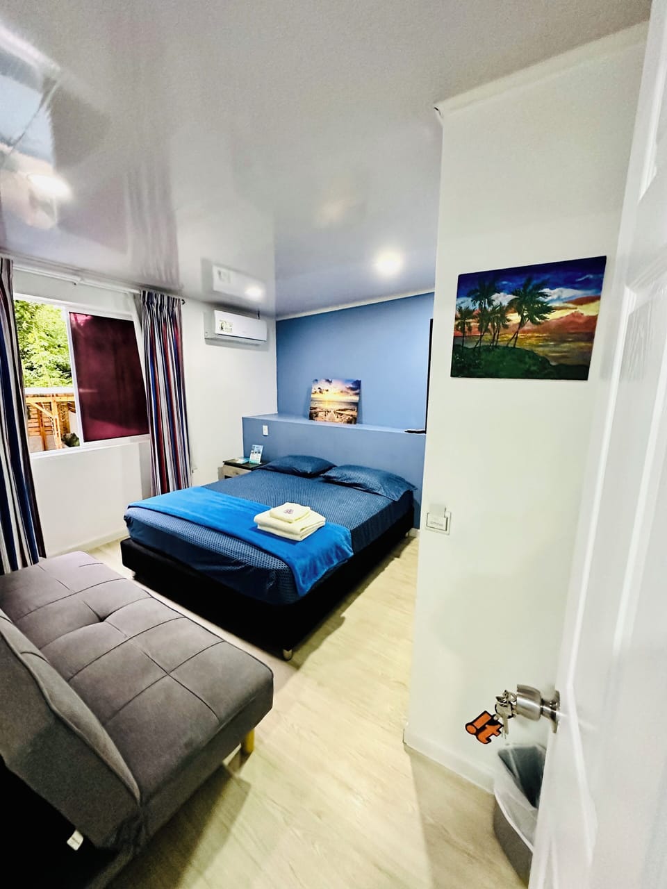 Standard Room, Non Smoking | Free WiFi, bed sheets
