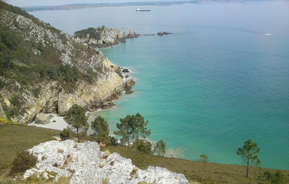 The Gulf of Morbihan is a lovely place to escape during summer.