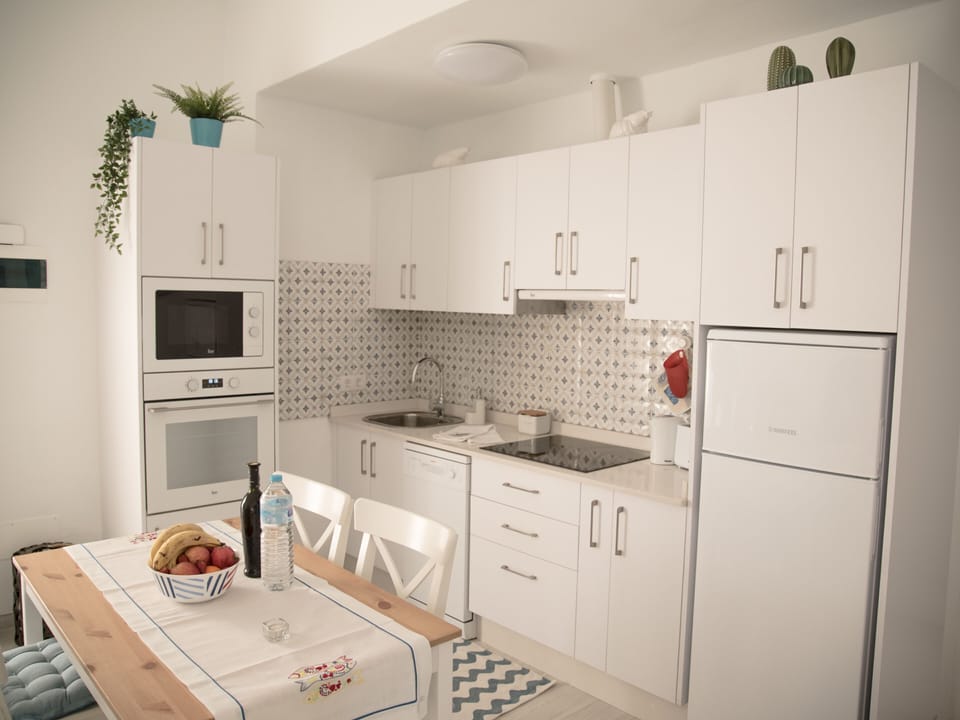 Estrella de Mar kitchen dining
