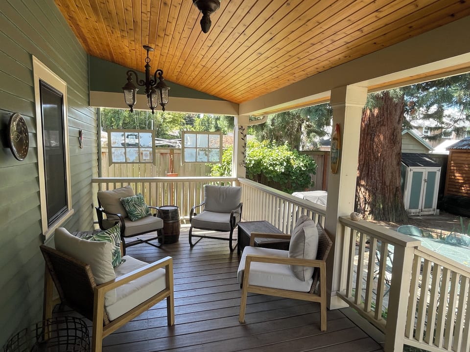 Covered back deck