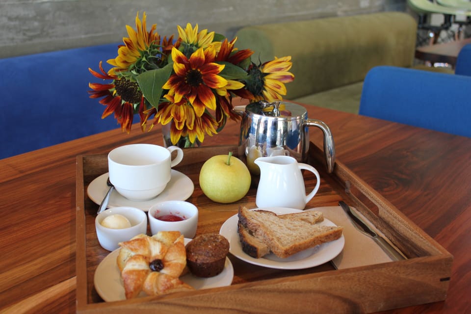 Room service - dining