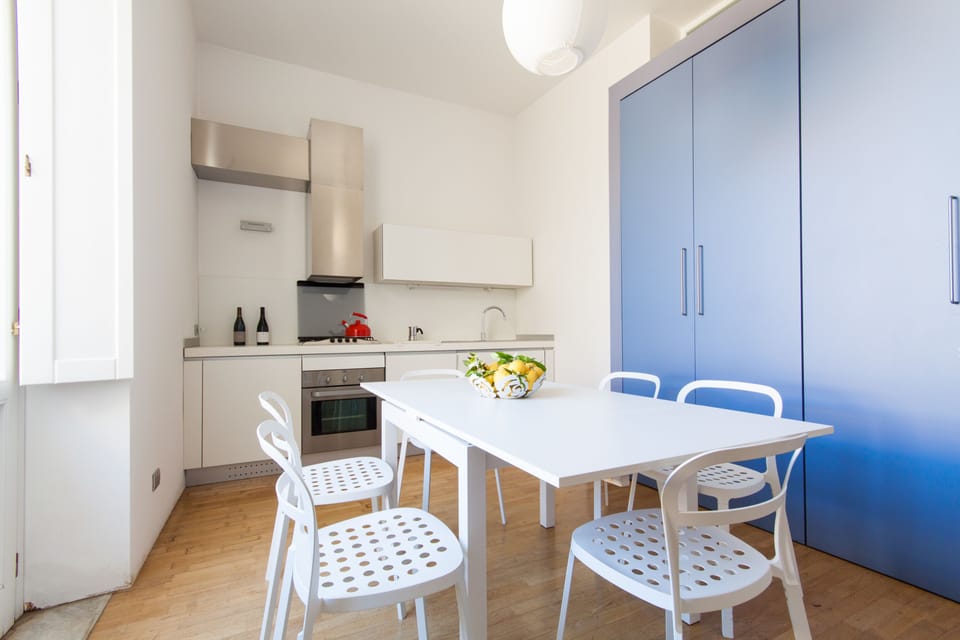 Apartment, 1 Bedroom, Patio | Private kitchen | Full-size fridge, oven, stovetop, dishwasher