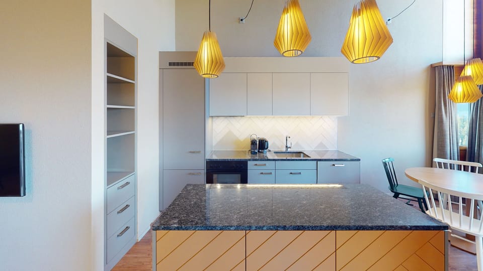 Apartment, 2 Bedrooms | Private kitchen | Highchair