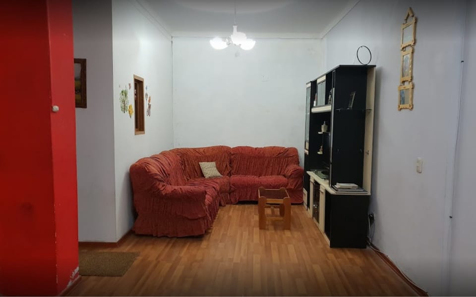 Family Apartment, 2 Bedrooms, City View | Living area