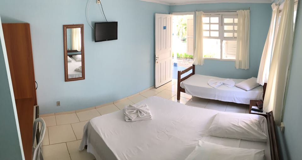 Iron/ironing board, free WiFi, bed sheets, wheelchair access