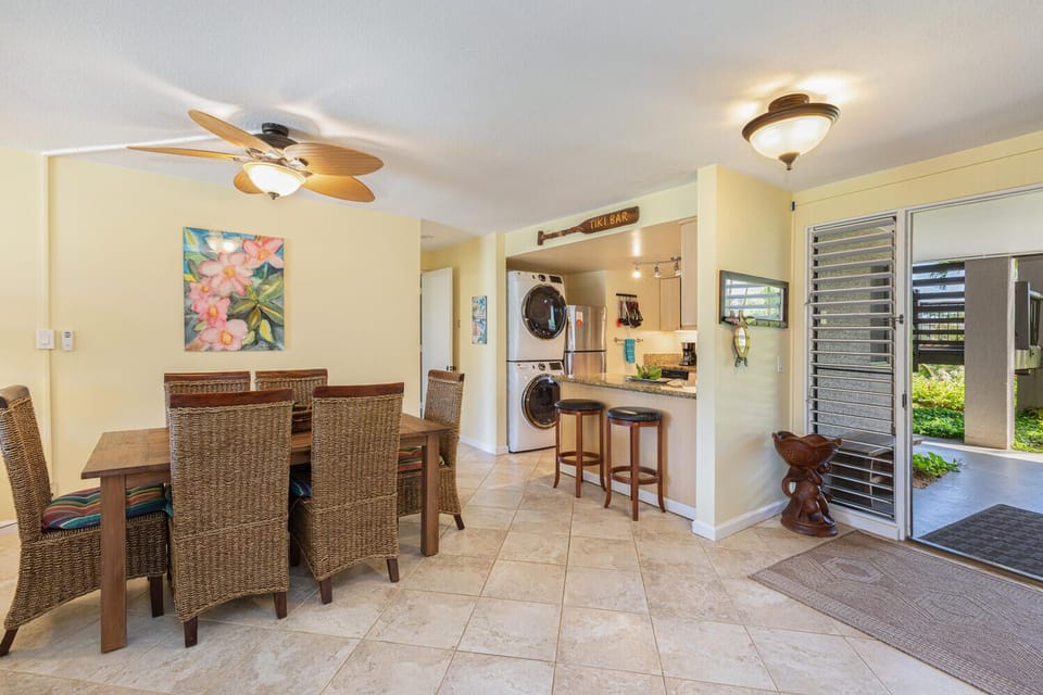 4105 has it all with a Dining Room, fully equipped Kitchen & brand new W/D