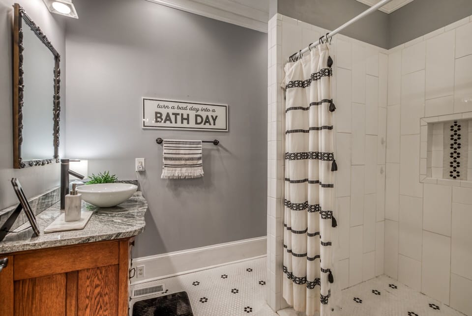 Large shower 