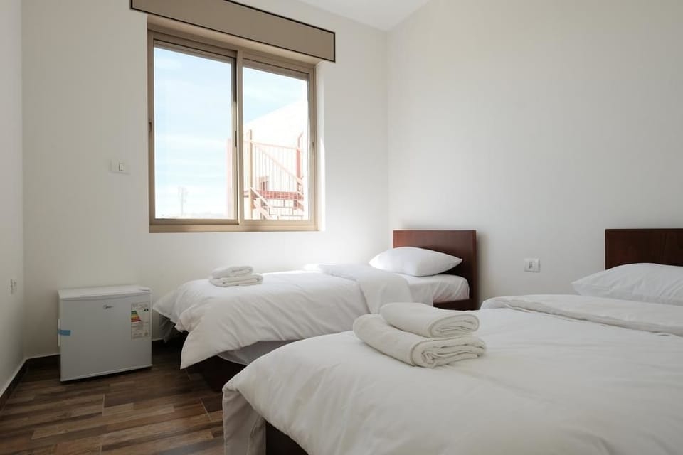 Twin Room | Minibar, soundproofing, free WiFi, bed sheets