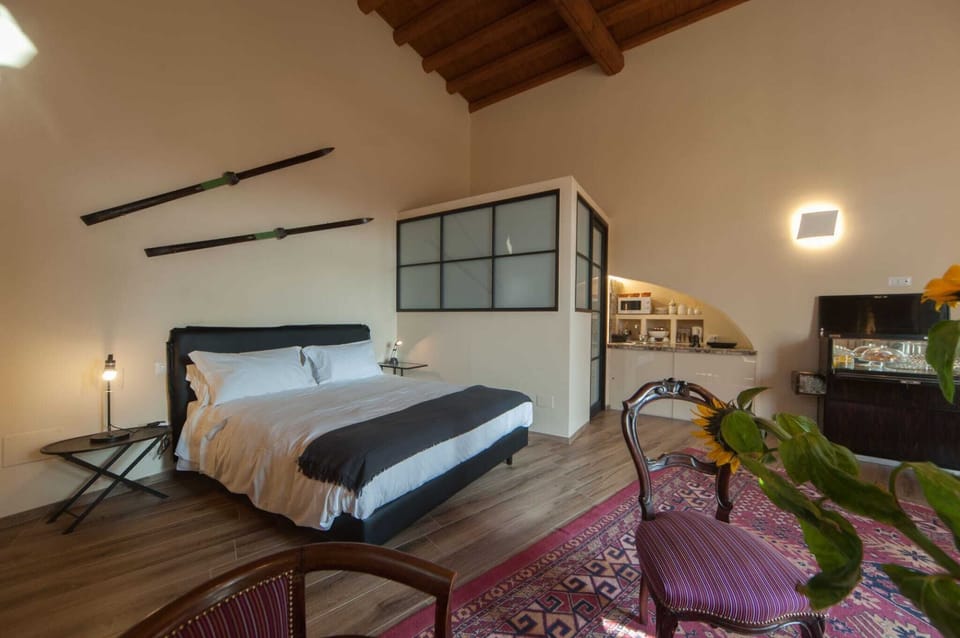 Studio, 1 Double Bed with Sofa bed | Individually decorated, individually furnished, desk, free WiFi