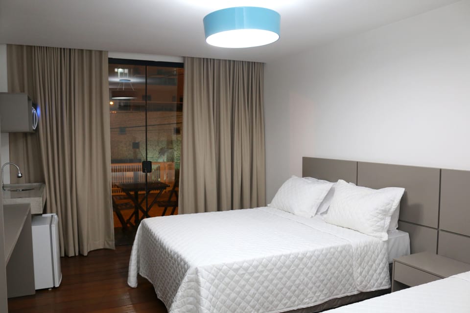 Deluxe Room, Beach View | Individually decorated, individually furnished, blackout drapes