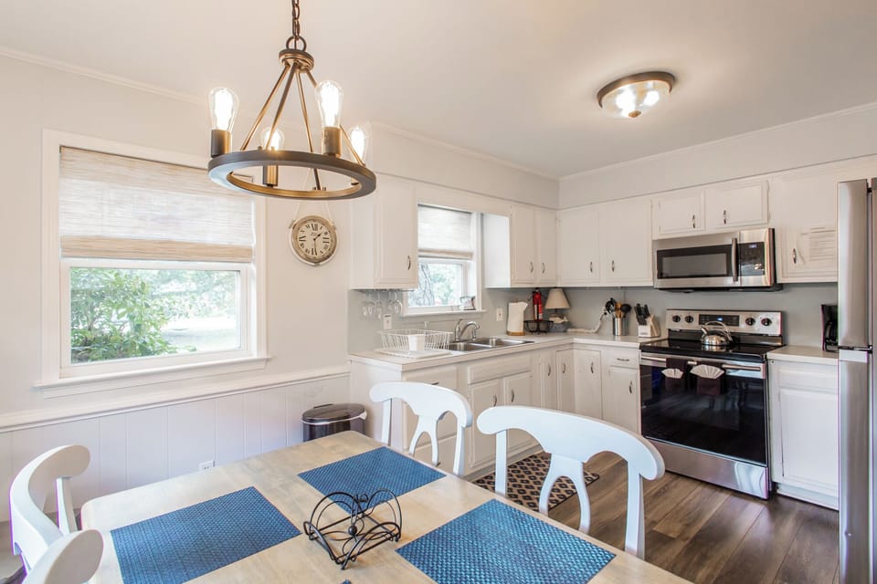 Dining Table next to Kitchen