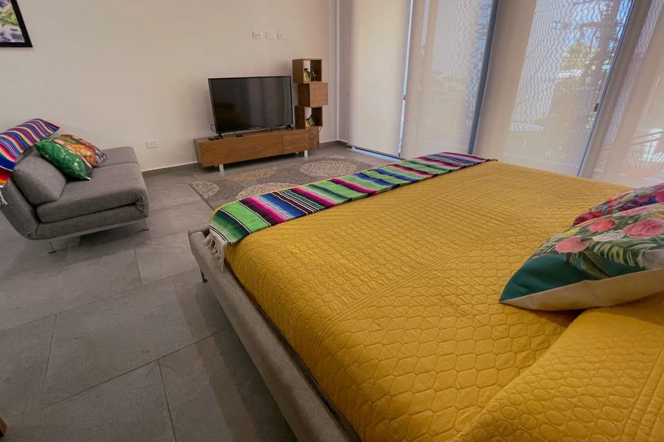 Sofa Bed - Smart TV with Netflix - Bed