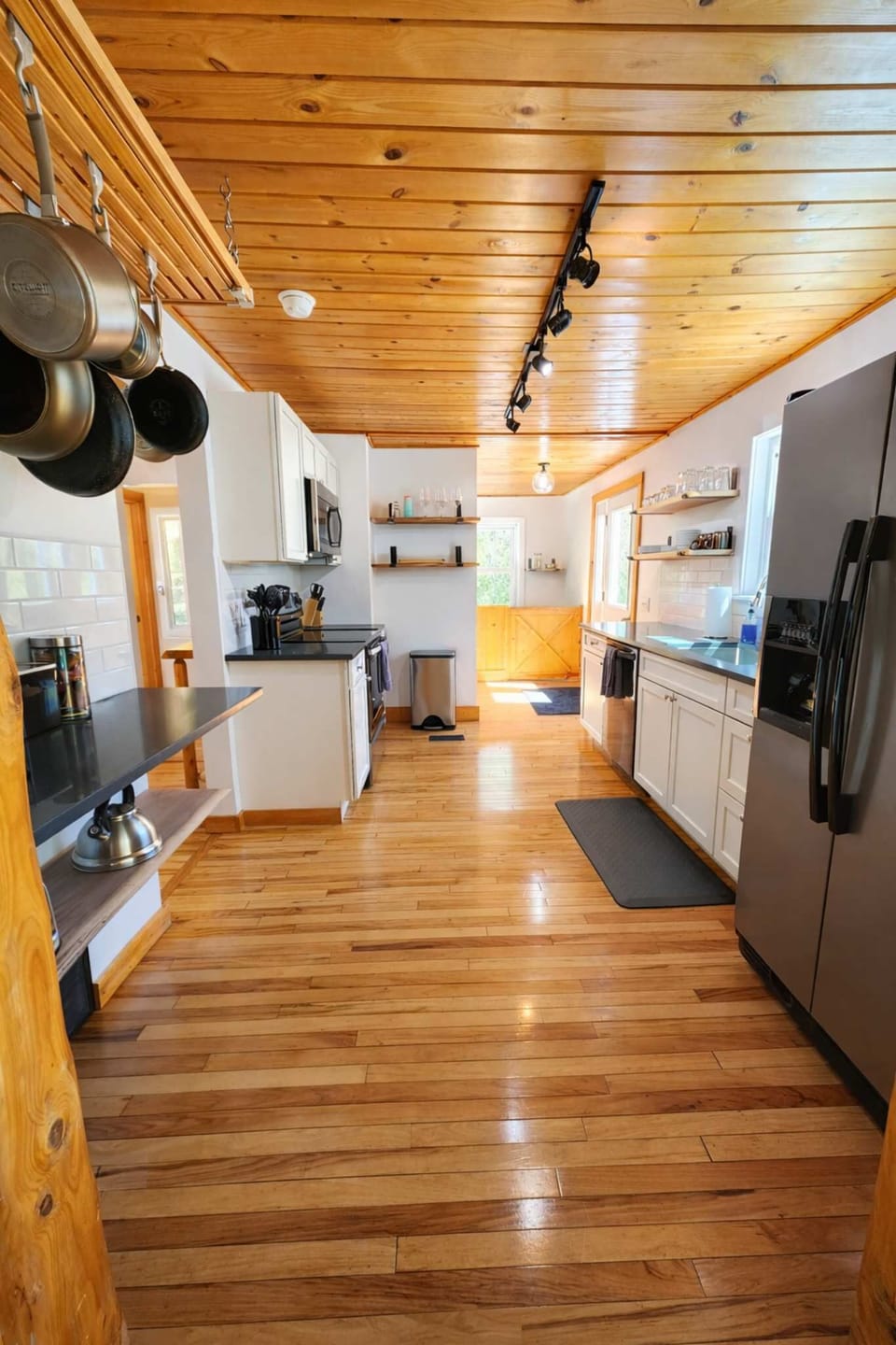 Newly Remodeled Galley Kitchen for the Chef