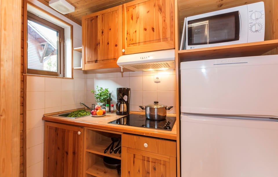 Make a tasty meal in your own kitchen!