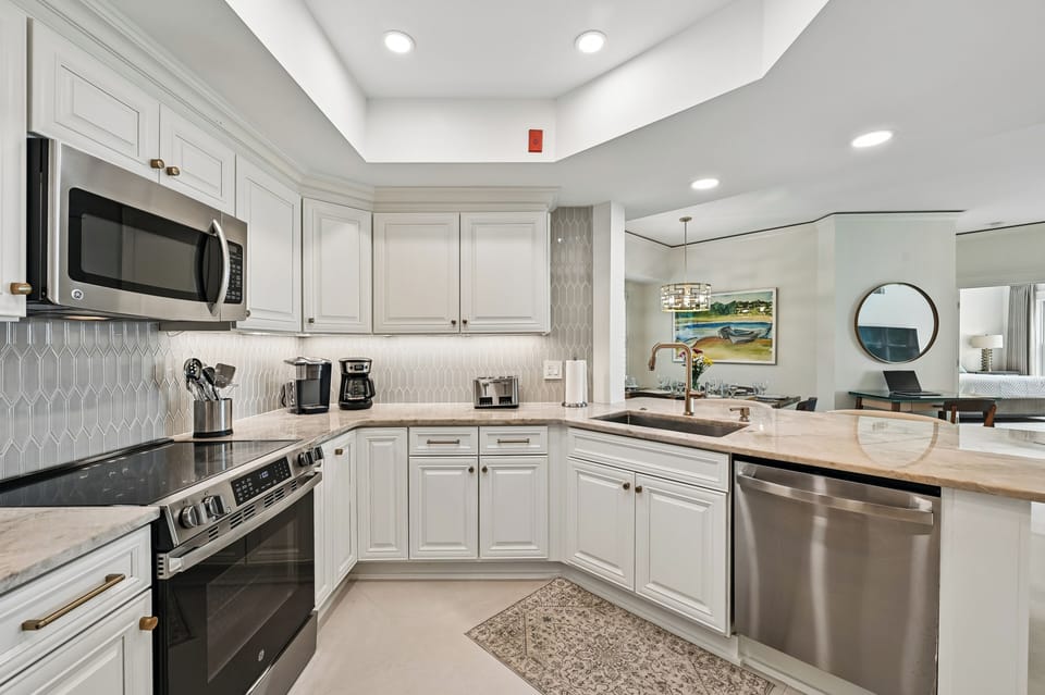 Kitchen at 5406 Hampton Place