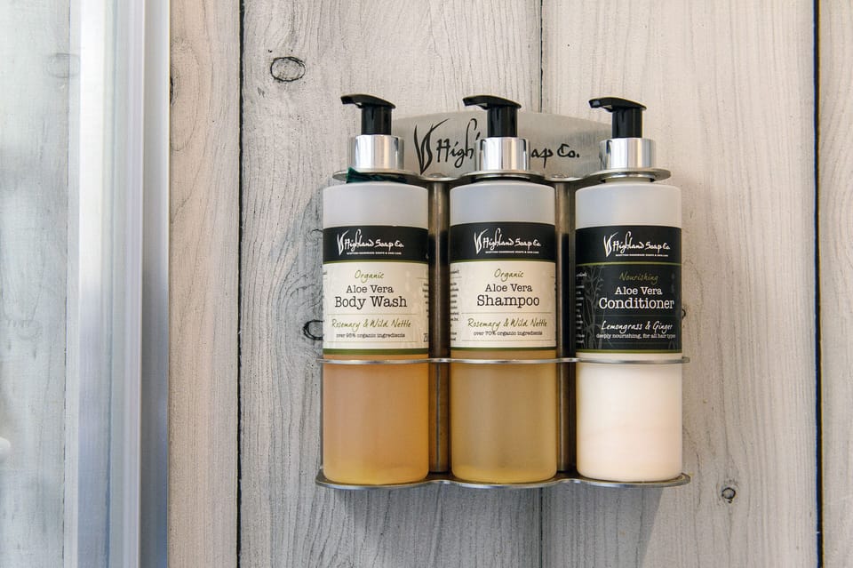 Bathroom amenities