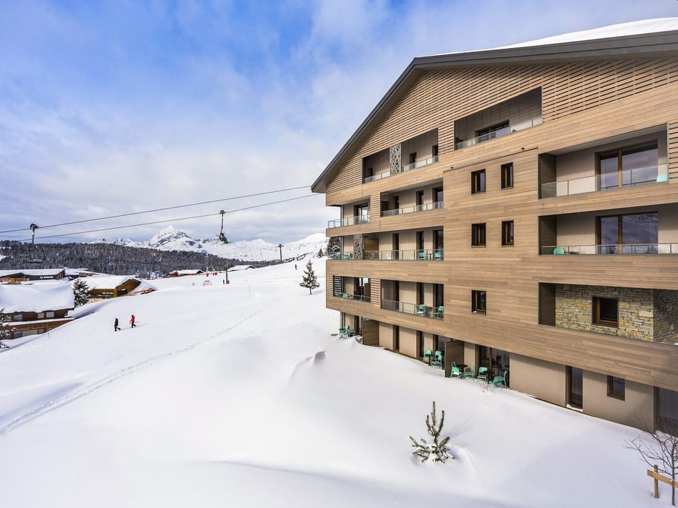 Holiday Home Exterior [winter]