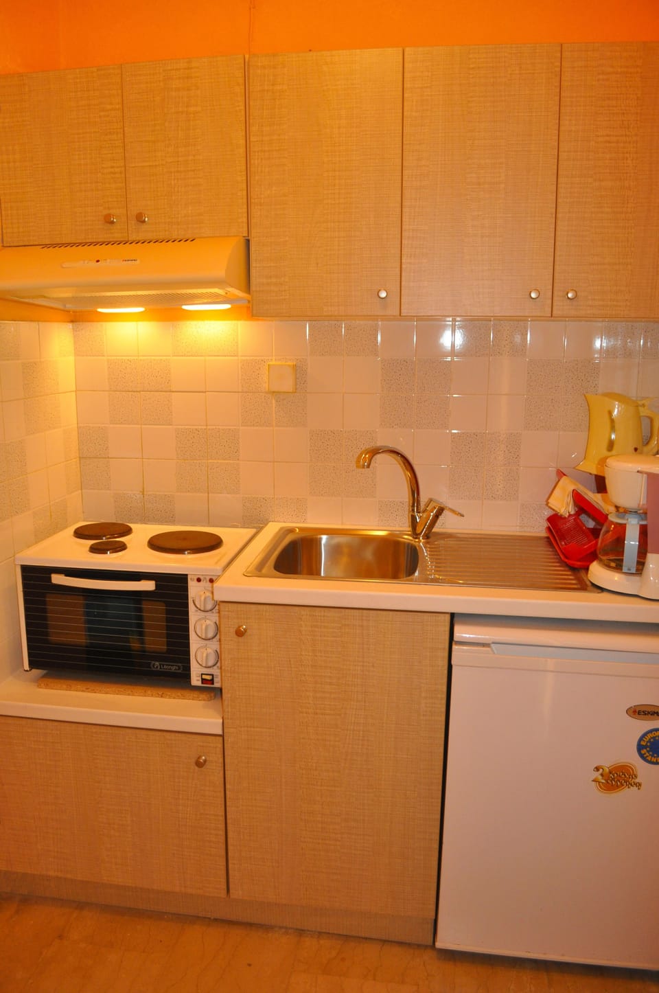 Separate, well-equipped kitchen