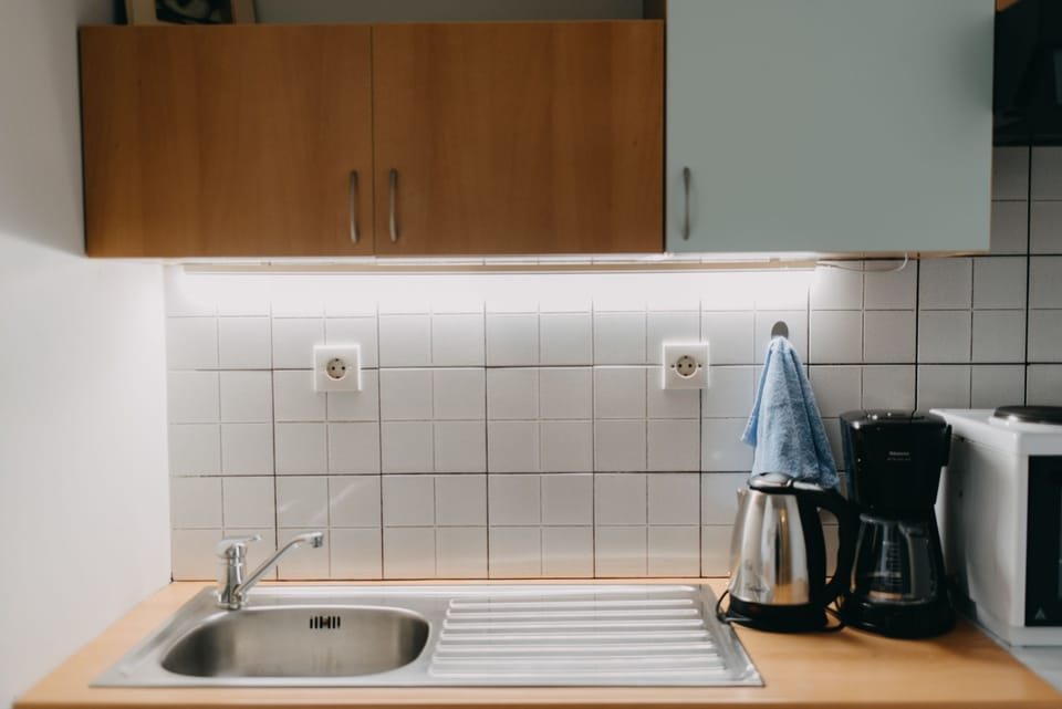 Comfort Apartment, 1 Bedroom, Terrace, City View | Private kitchen | Full-size fridge, microwave, oven, stovetop