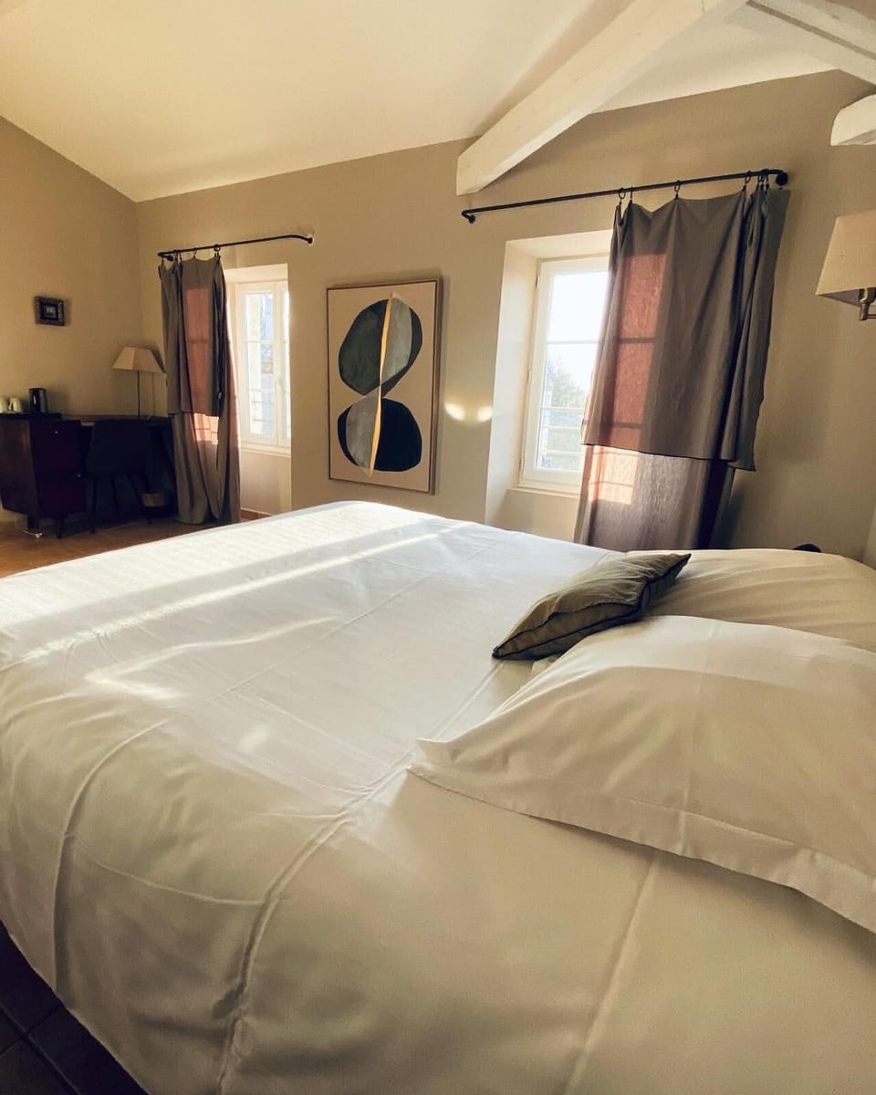 Double Room, Ensuite | Blackout drapes, soundproofing, free WiFi, bed sheets