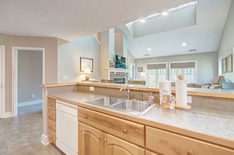 Kitchen--- Open Floor Plan