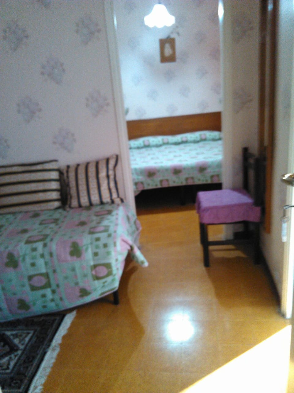 In-room safe, WiFi (free), bed sheets