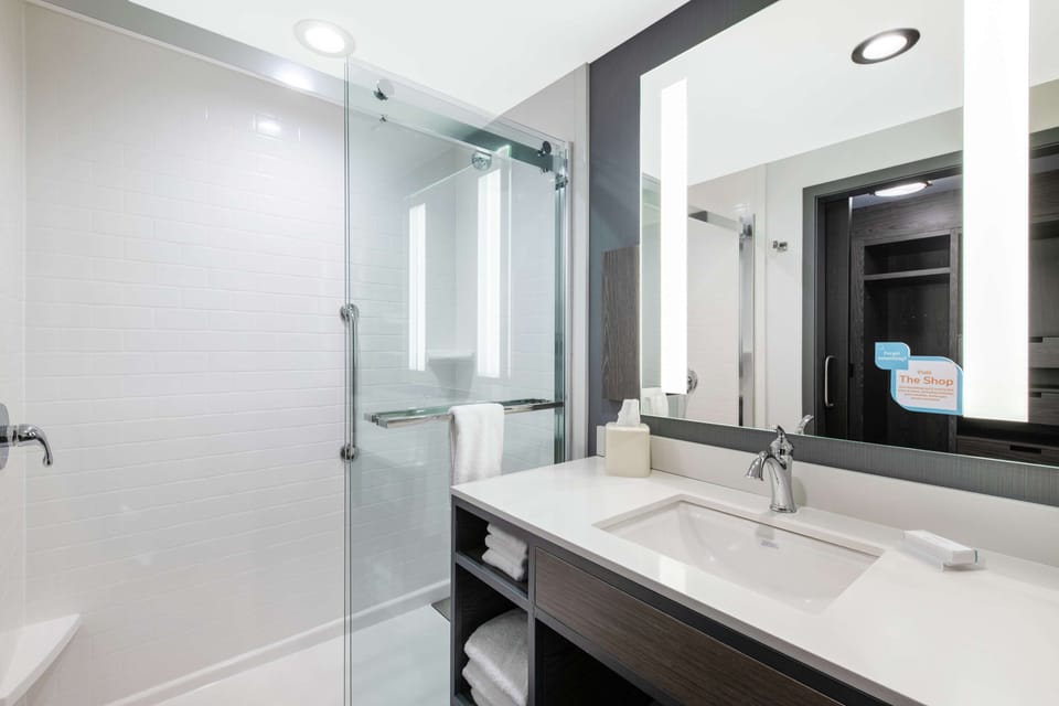 Bathroom shower