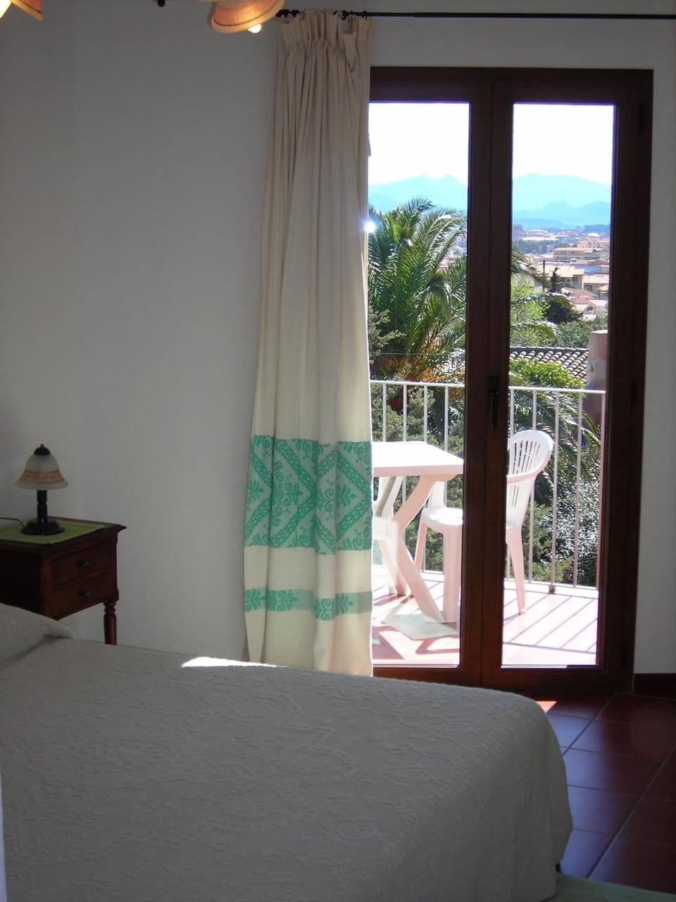 1 bedroom, minibar, desk, blackout drapes