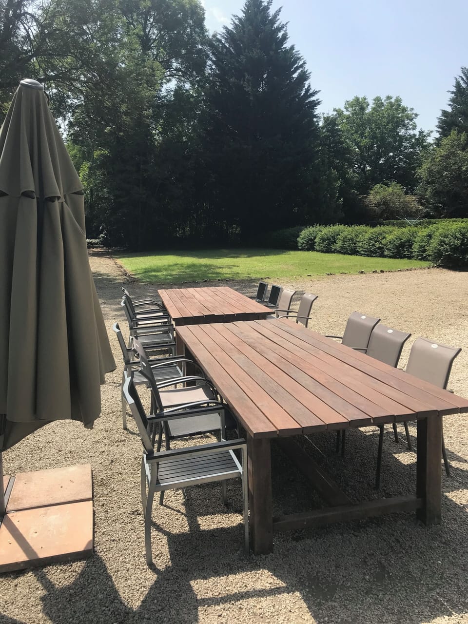 Outdoor dining
