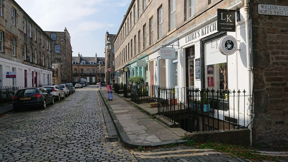 Cafes' on Willam Street.