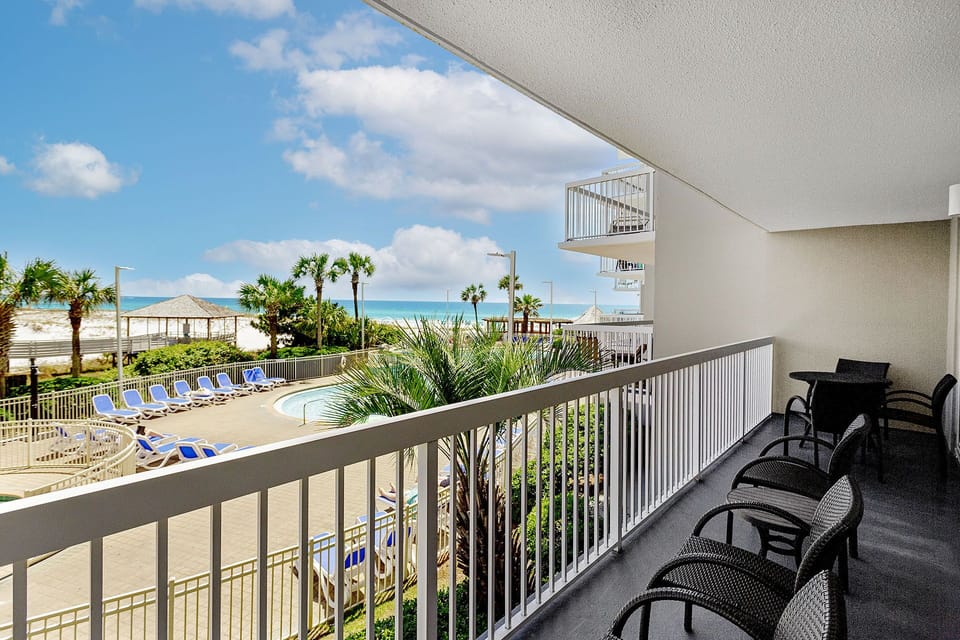 24-Pelican-Beach-Resort-214-Balcony