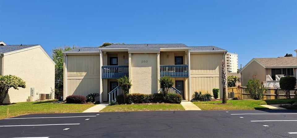 200 Building Unit 202 Bottom Right